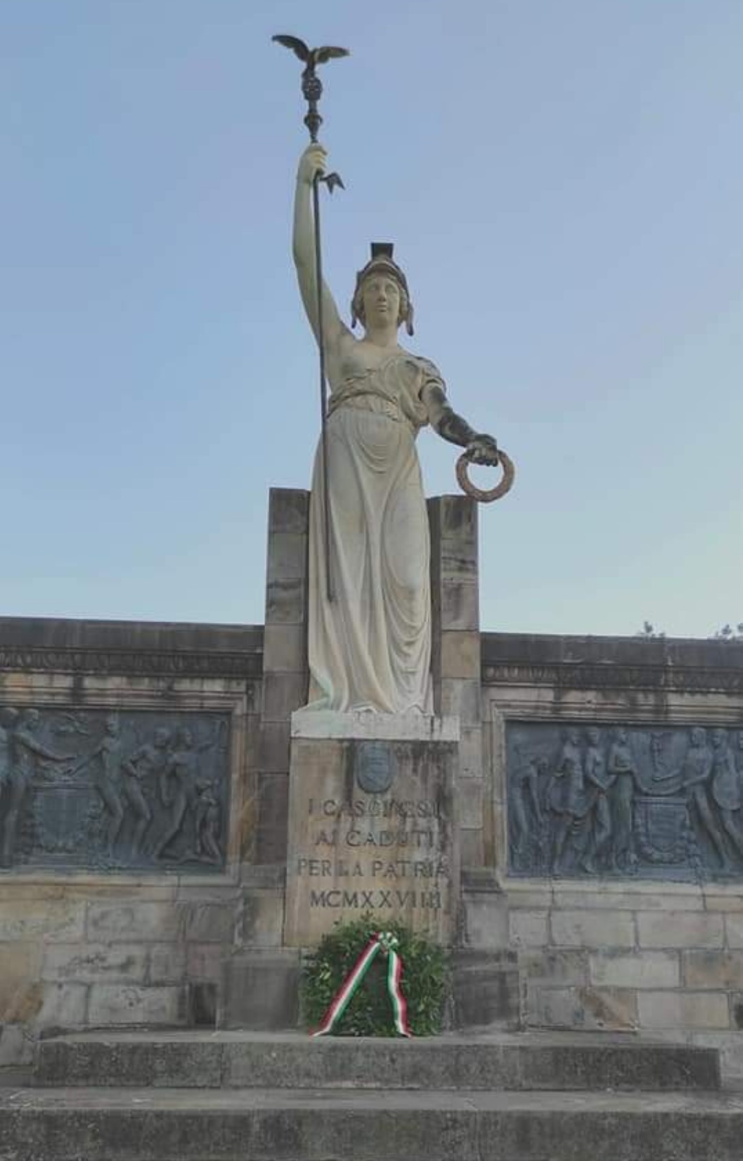 Cerimonia del 25 Aprile in piazza dei Caduti