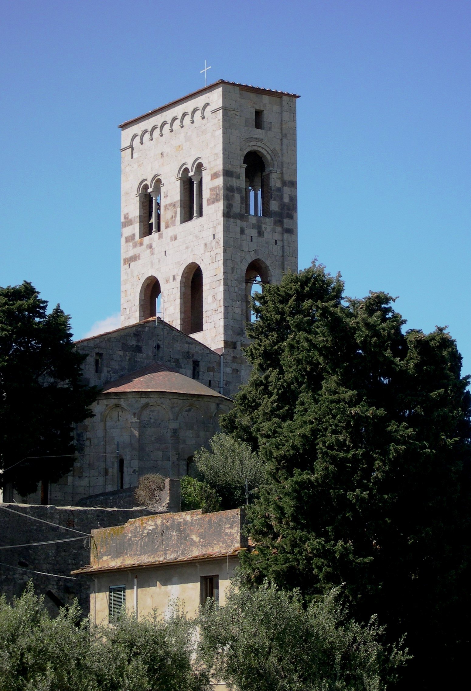 Abbazia di San Savino a Montione 