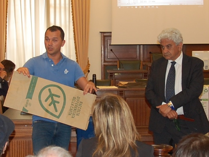 Rifiuti indifferenziati, arriva la tariffa puntuale