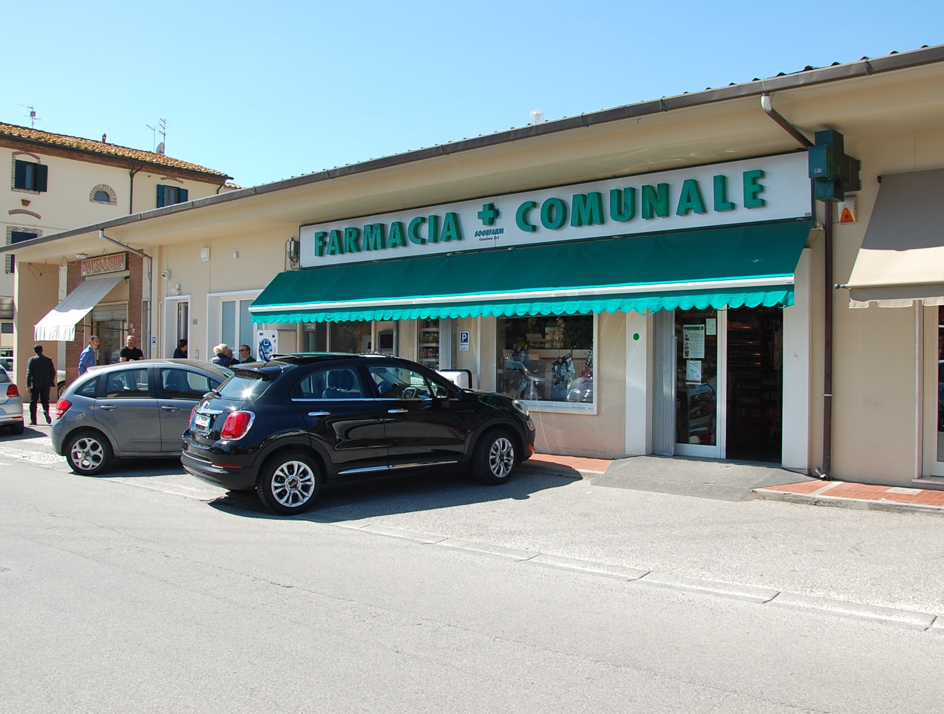 Inaugurati i nuovi studi medici alla farmacia di San Sisto