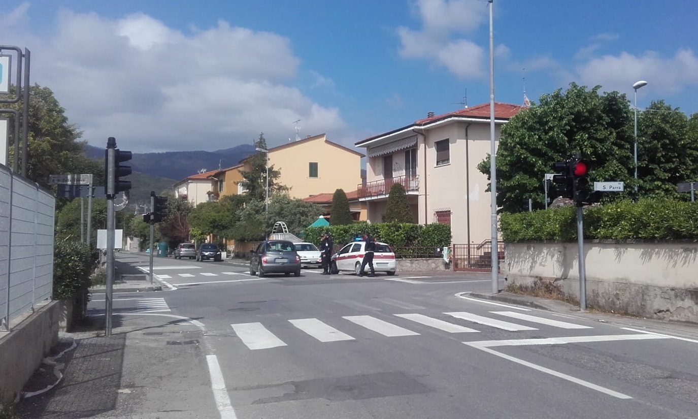 Via Macerata, venerdì 24 maggio si riaccende il semaforo